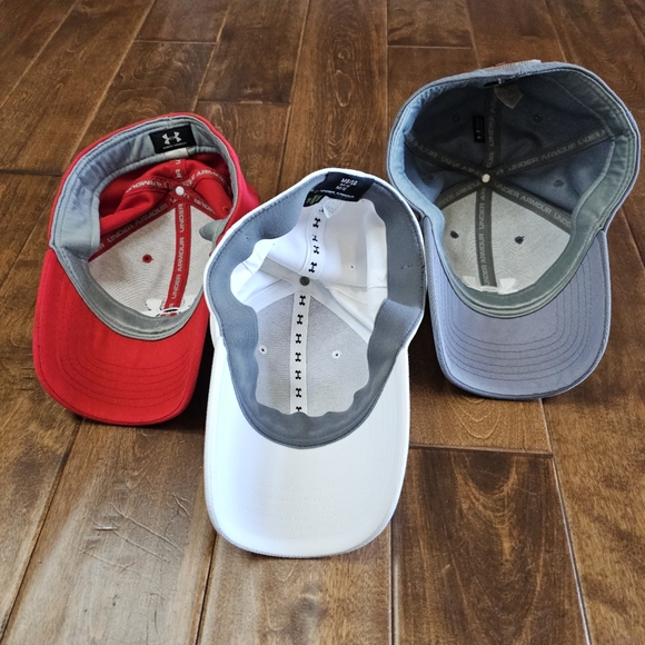 BUNDLE: 3 Under Armour baseball caps size M/L - Picture 7 of 10